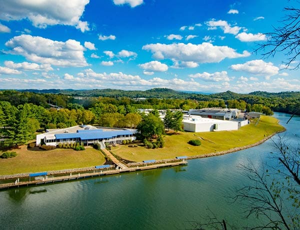 Leisure Pools Tennessee Fibreglass Manufacturing Facility
