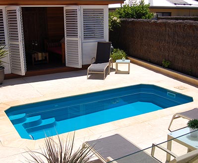 Leisure Pools Inground Fiberglass Pool Colour Crystal Blue
