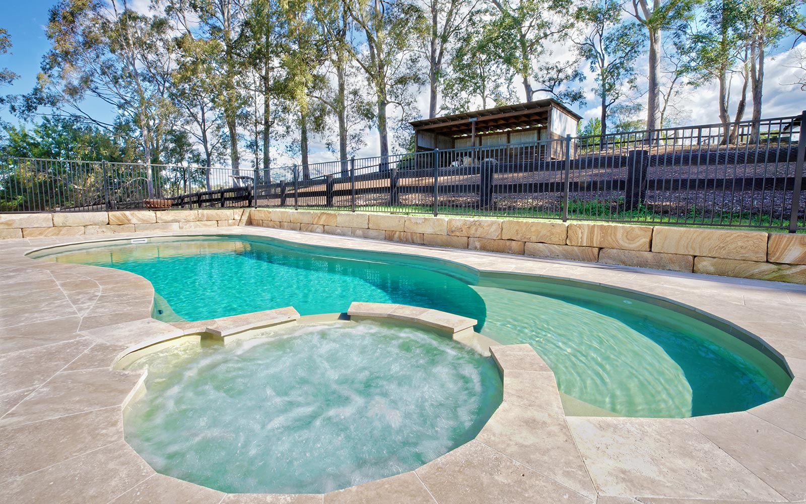 Leisure Pools Allure Diamond Sand