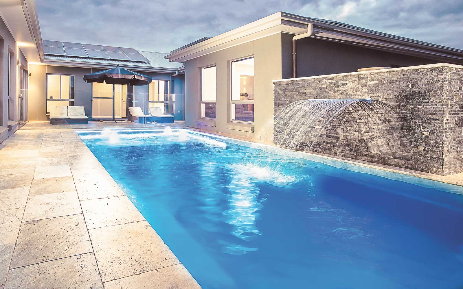 Leisure-Pools-Reflection-including-Splash-Deck-Sapphire-Blue