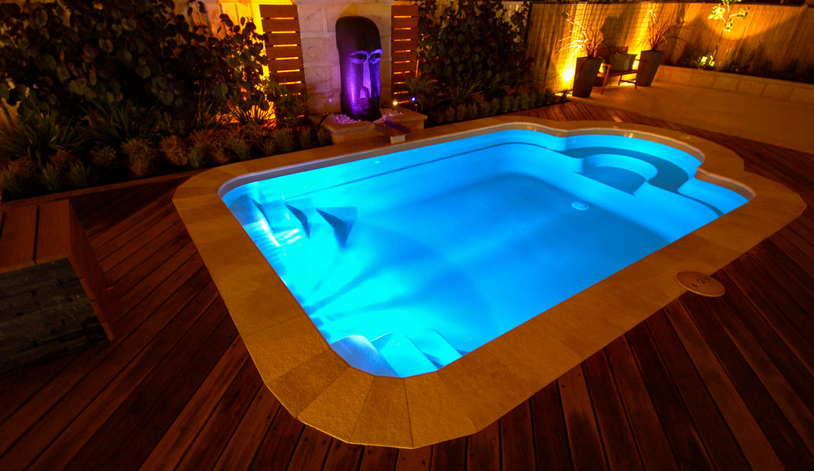 Leisure Pools Courtyard Roman inground fiberglass pool