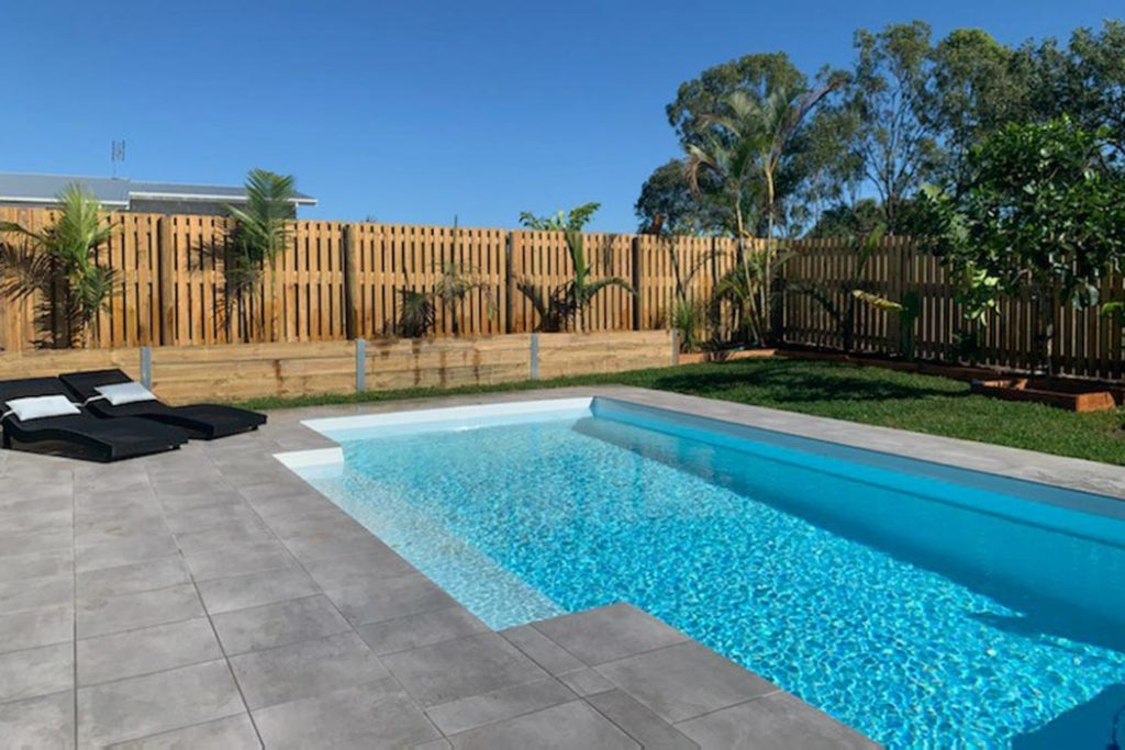 gladstone outdoor pool