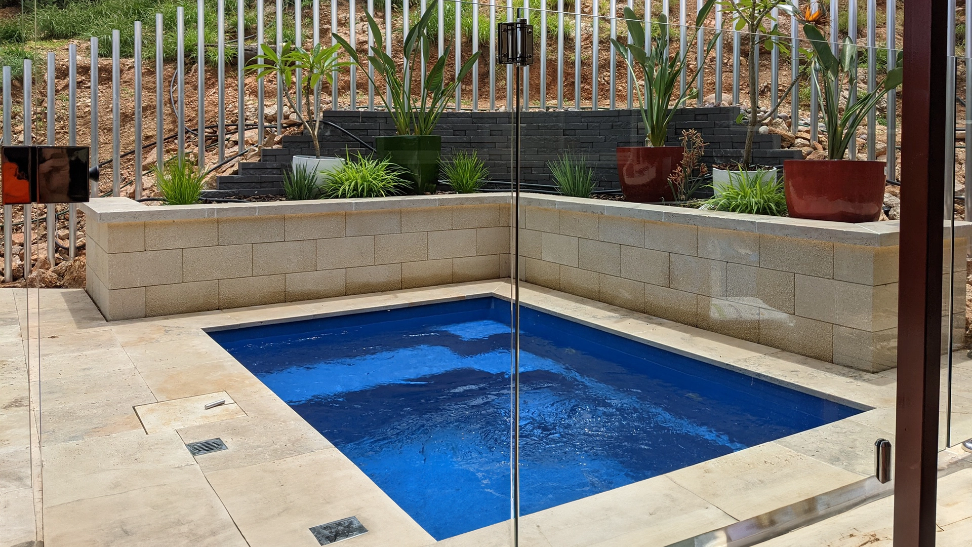 The Fiji Plunge 2.90m in Sapphire Blue installed in Alice Springs, NT