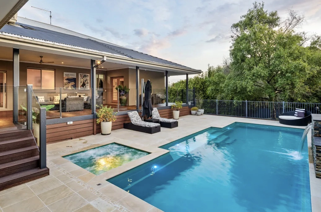 Elegance 10m in Aquamarine - pool builders in Warragul