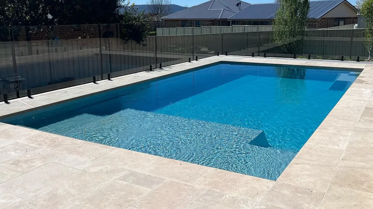 IMG LP AU Acclaim 8 Graphite Grey Mudgee 001 The Acclaim 8.00m in Graphite Grey installed in Mudgee, NSW