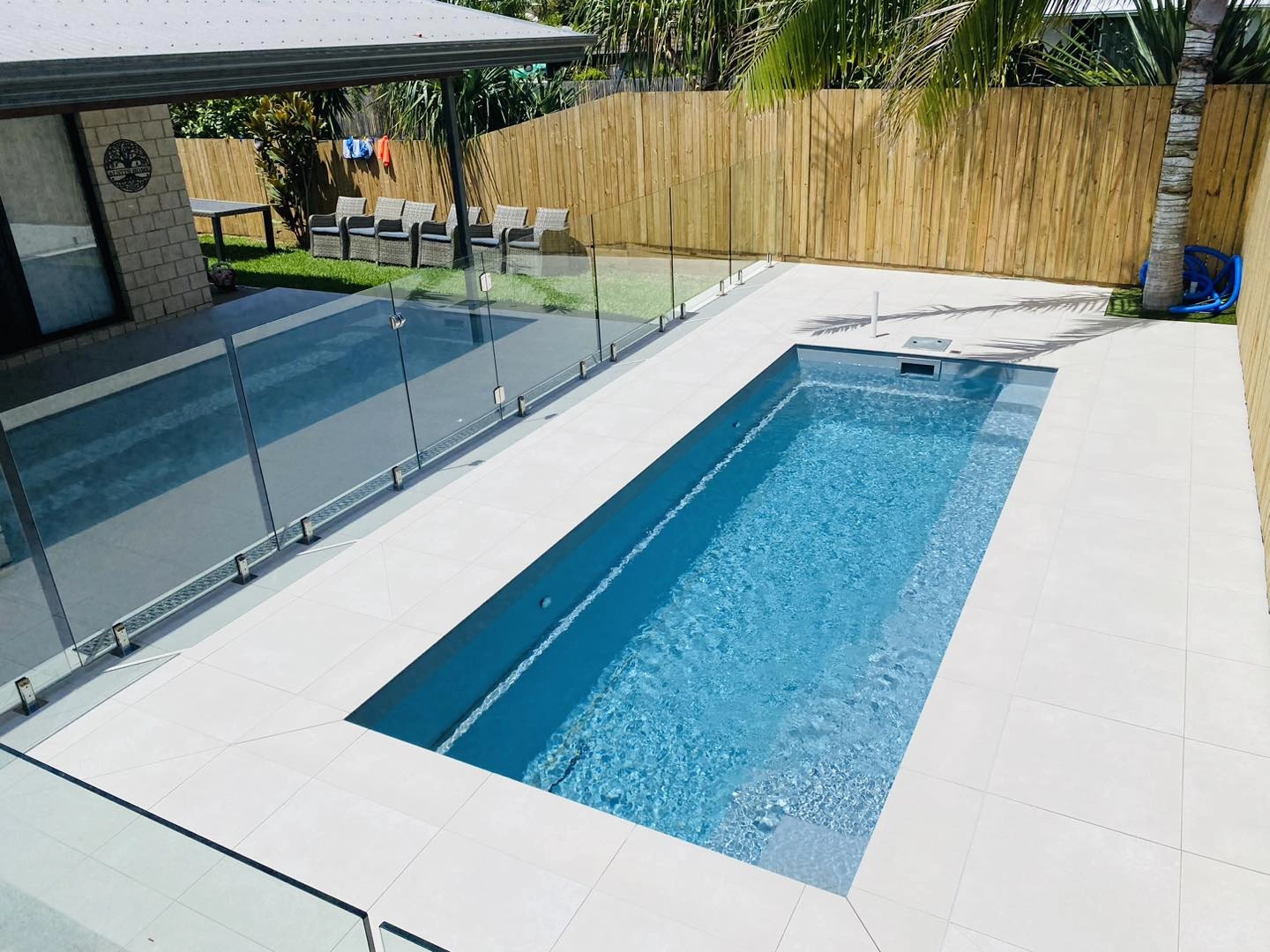 The Esprit in Silver Grey installed in Lammermoor, QLD