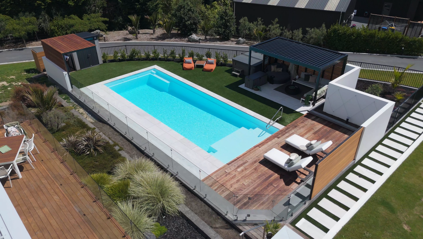 pool builders in Colac