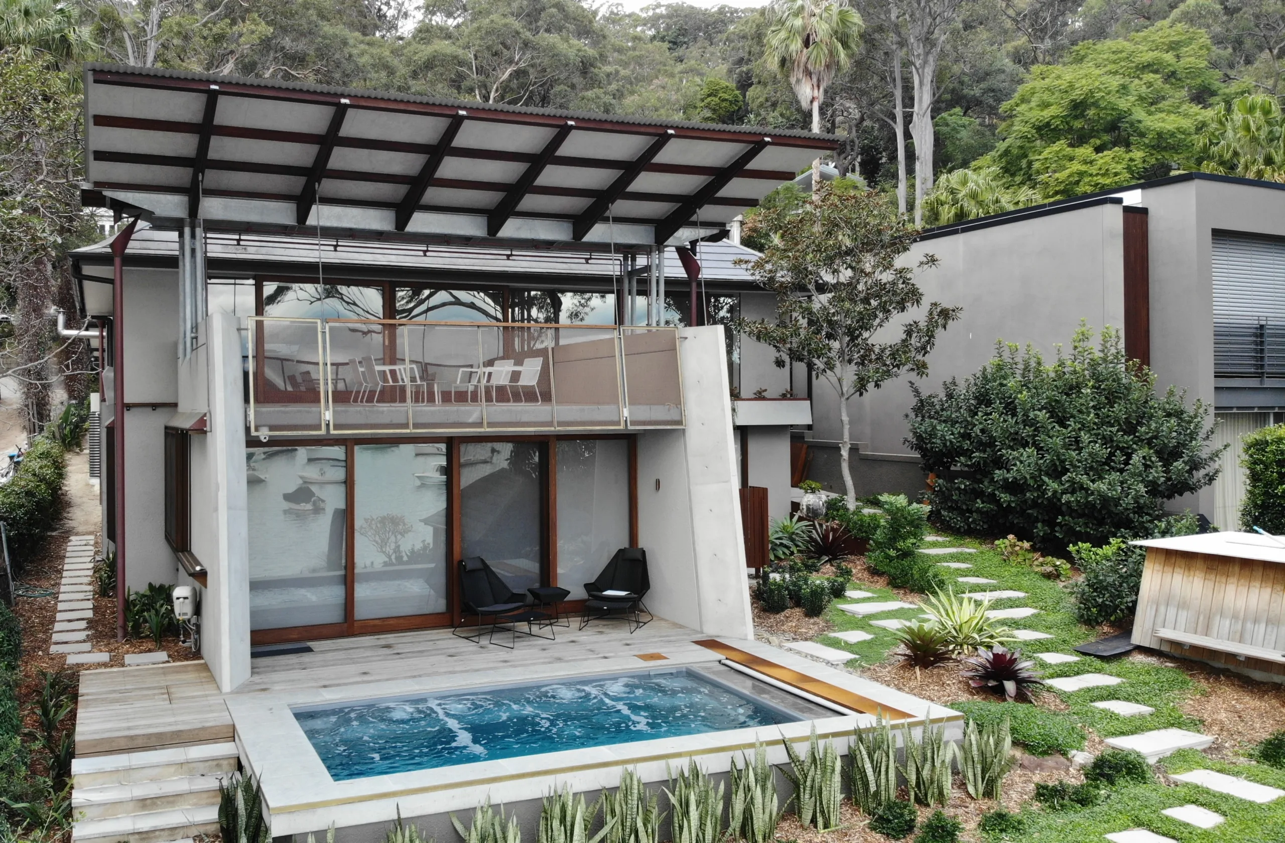 Leisure Pools Sydney The Harmony 5.00m in Graphite Grey