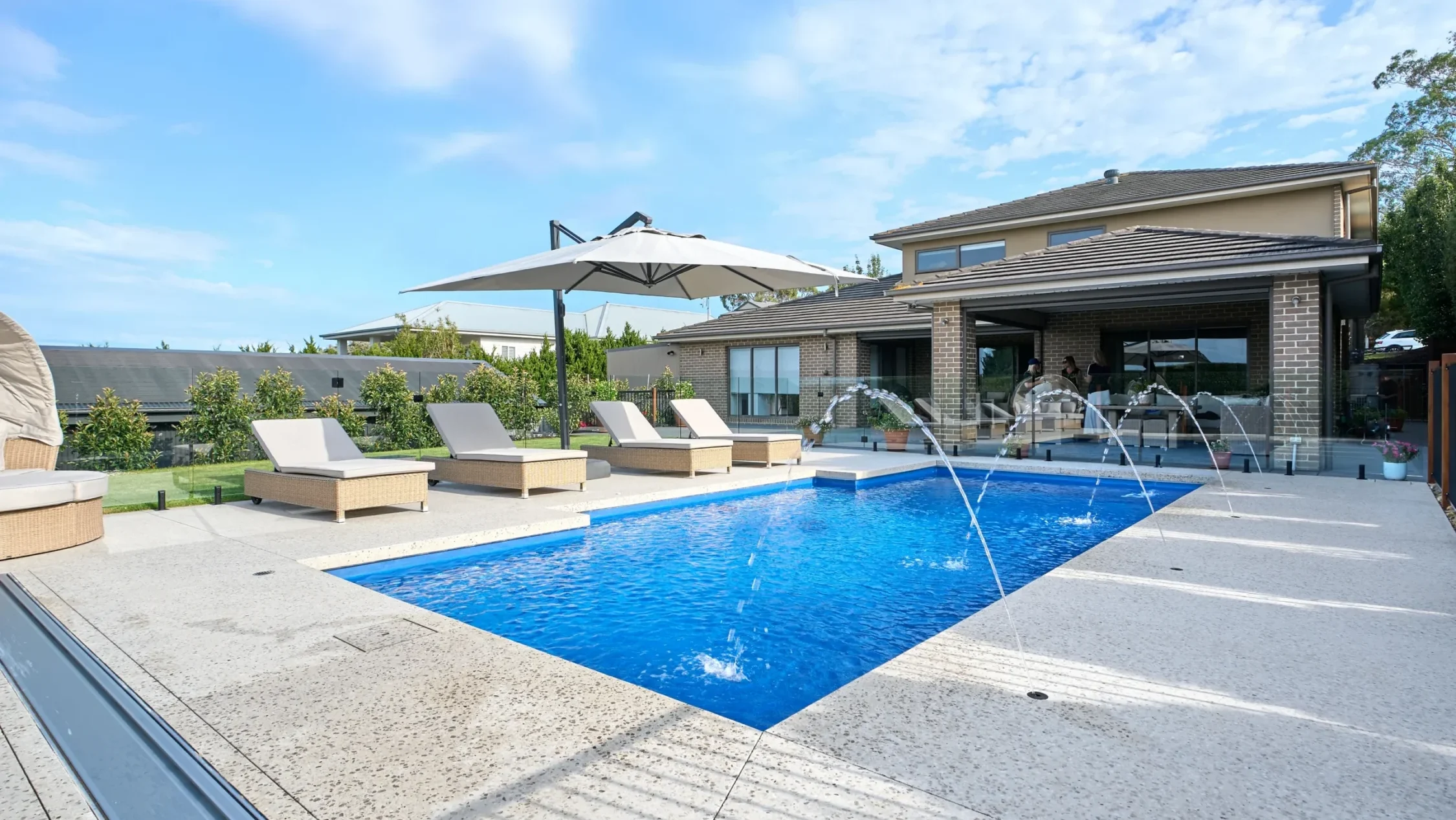 Leisure Pools The Elegance 9.00m Sapphire Blue LP Melbourne South East Mt Eliza