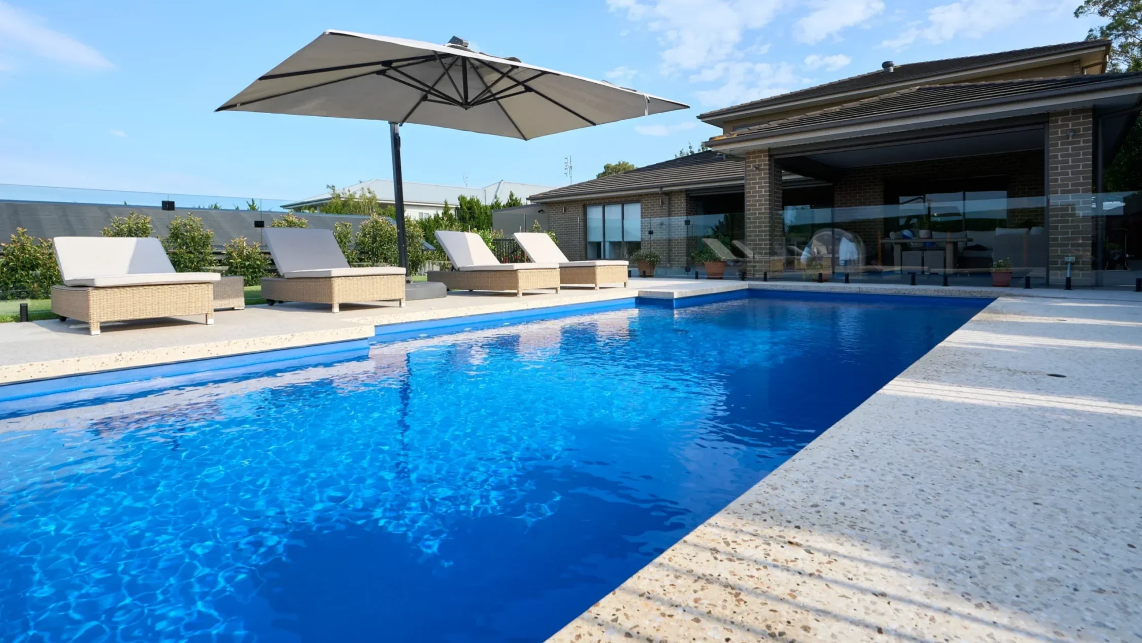 Leisure Pools The Elegance 9.00m Sapphire Blue LP Melbourne South East Mt Eliza
