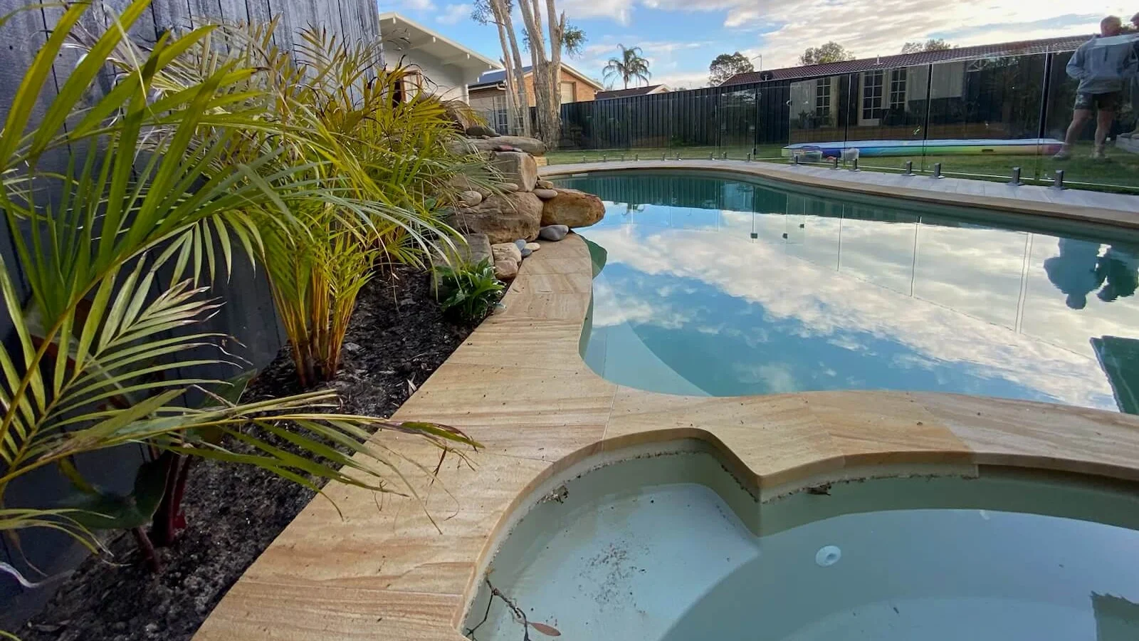 IMG LP AU Allure 10 Diamond Sand Vogue Pools 003 - Marks Point
