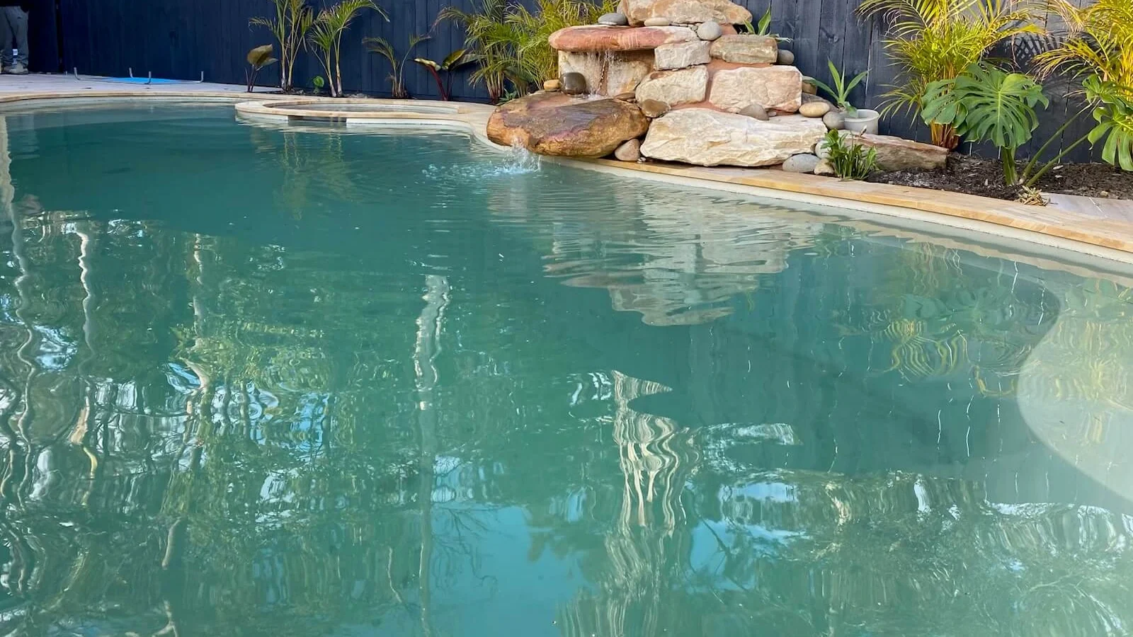 IMG LP AU Allure 10 Diamond Sand Vogue Pools 006 - Marks Point