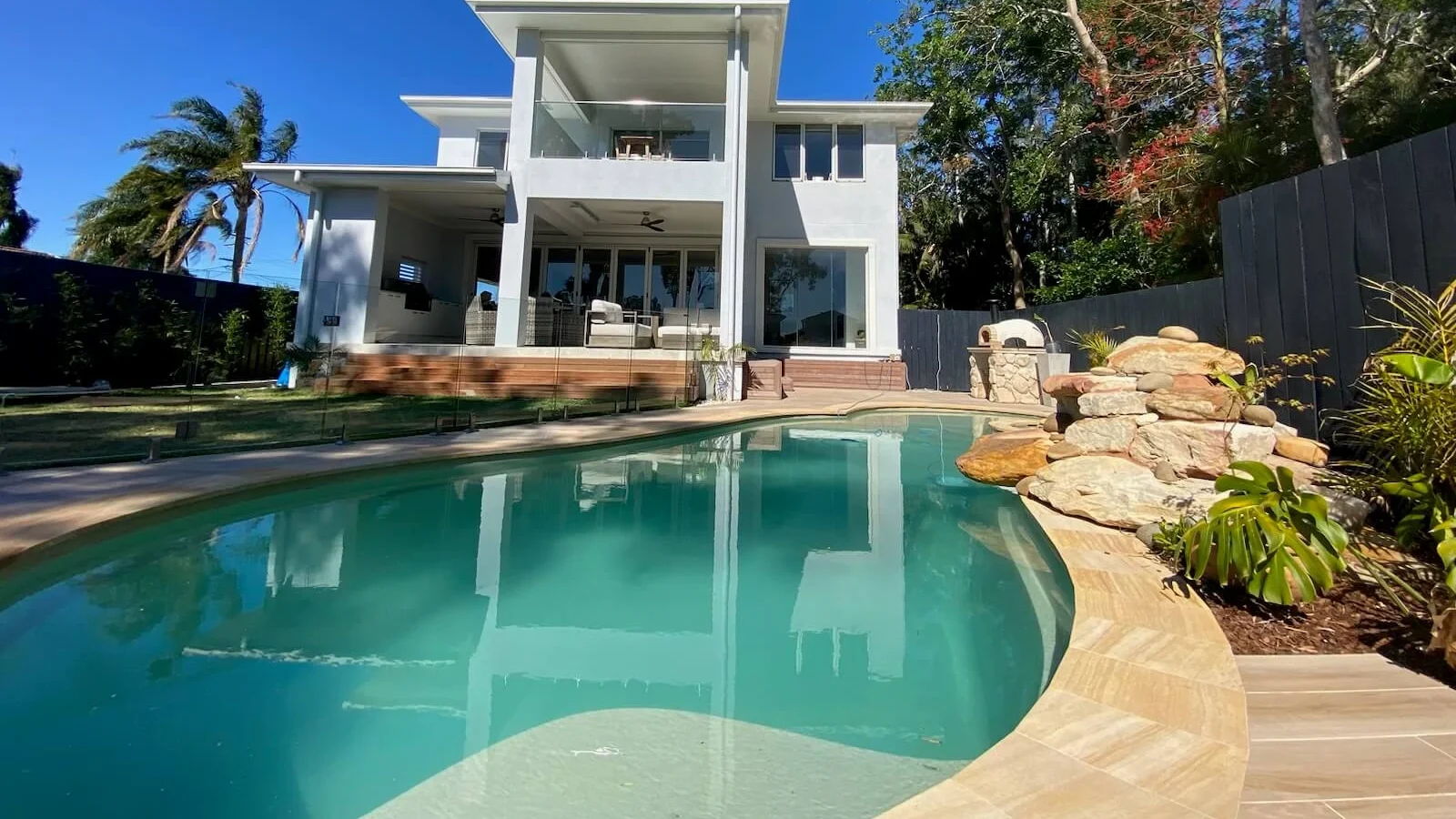 IMG LP AU Allure 10 Diamond Sand Vogue Pools 009 - Marks Point