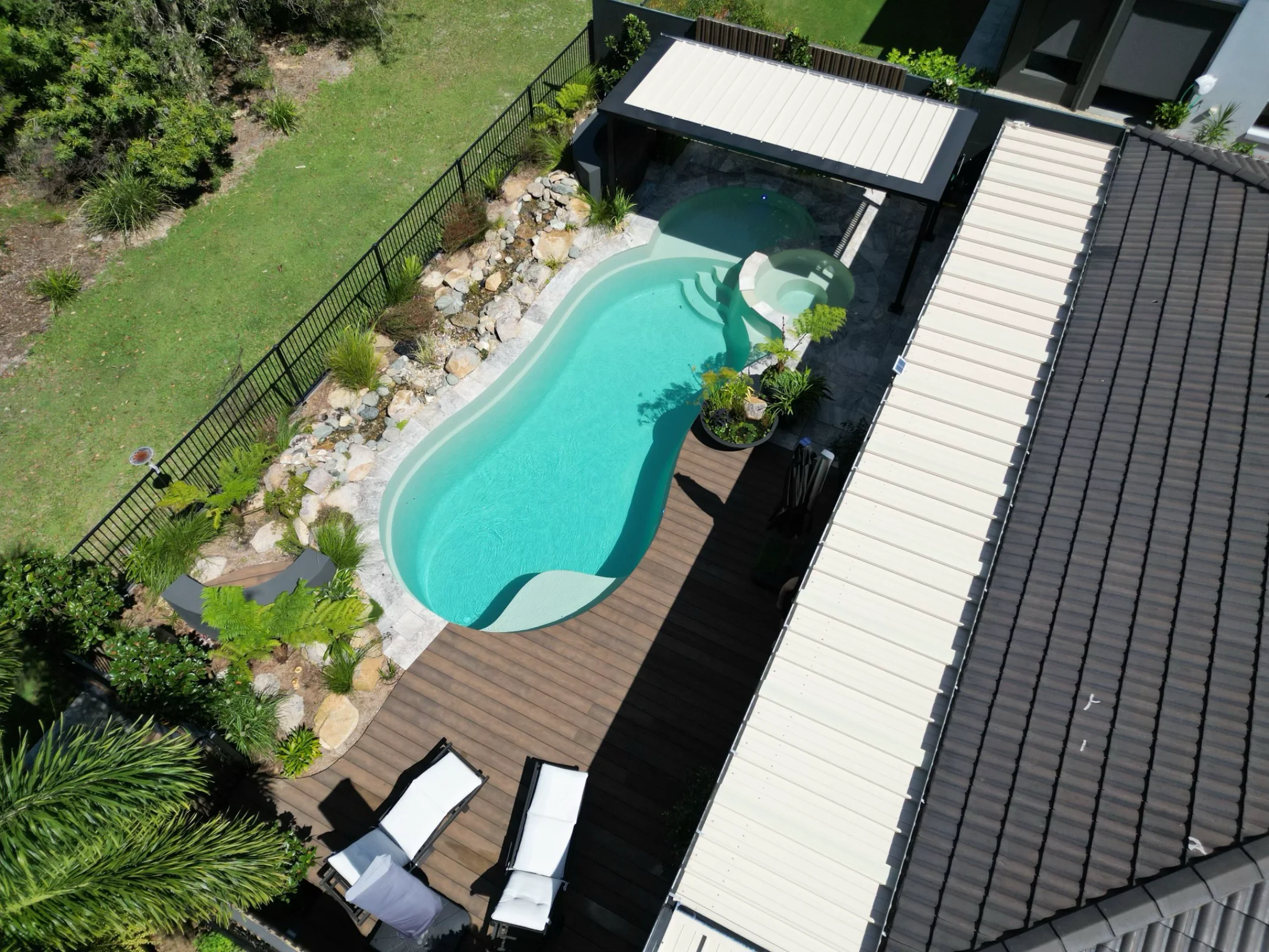 IMG LP AU Allure 10.65 Diamond Sand LP North Brisbane 004 - Banksia Beach