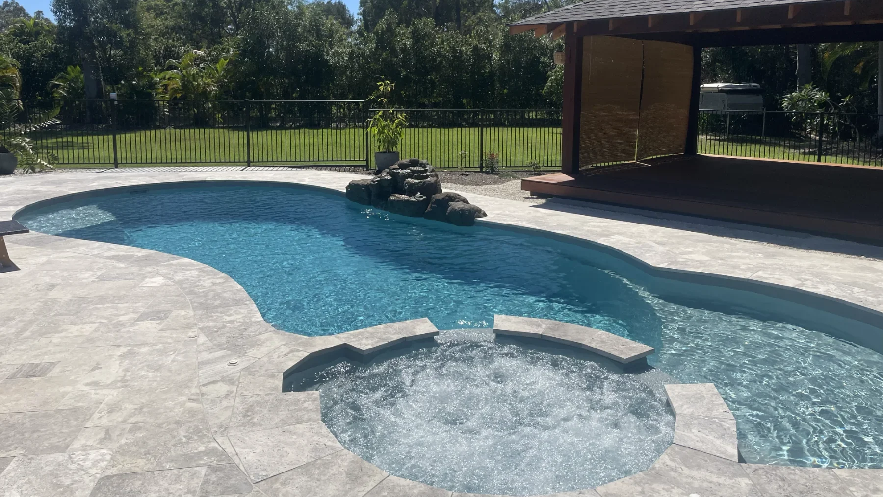 IMG LP AU Allure 10.65 Silver Grey LP Sunshine Coast 003 - Cooroibah