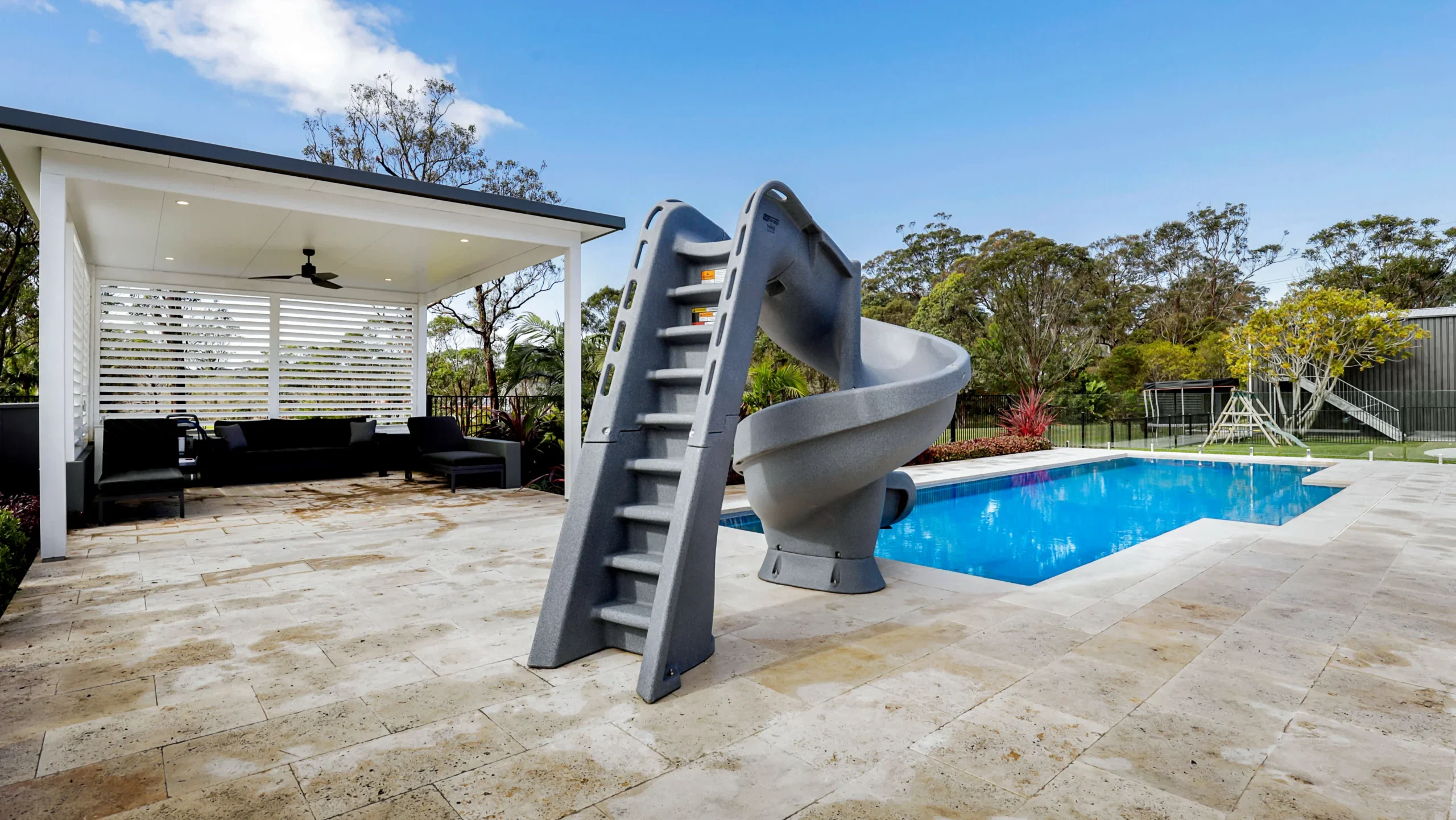 IMG LP AU Elegance 12 Sapphire Blue Vogue Pools 001 - Tumbi Umbi