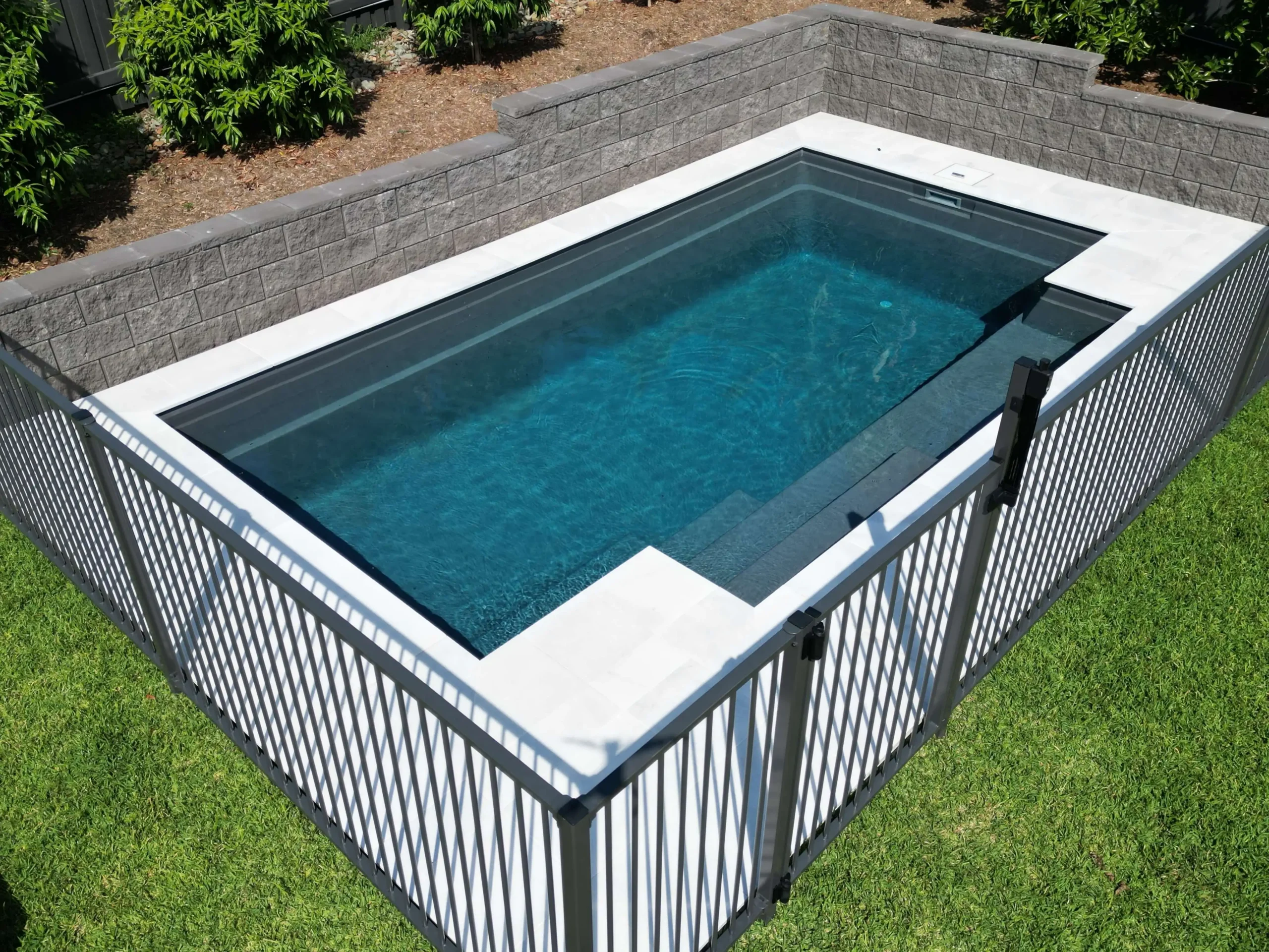IMG LP AU Elegance 6 Graphite Grey LP Sunshine Coast 001 - Bli Bli