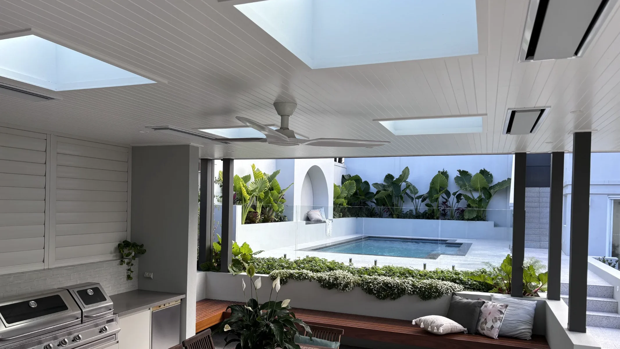 IMG LP AU Elegance 7 Graphite Grey LP Sydney 001 - Hunters Hill