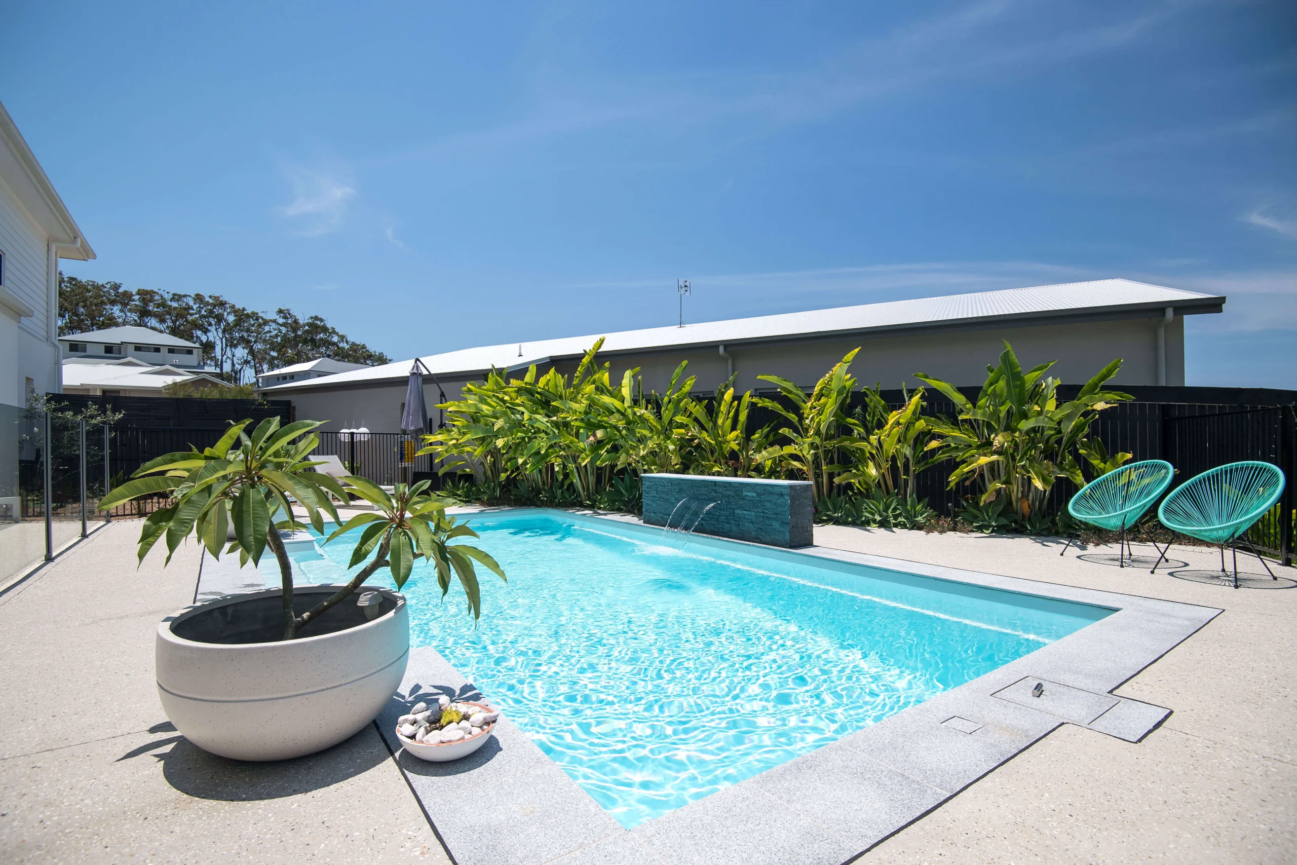 IMG LP AU Elegance 8 Shimmer White LP Sunshine Coast 002 - Peregian Springs