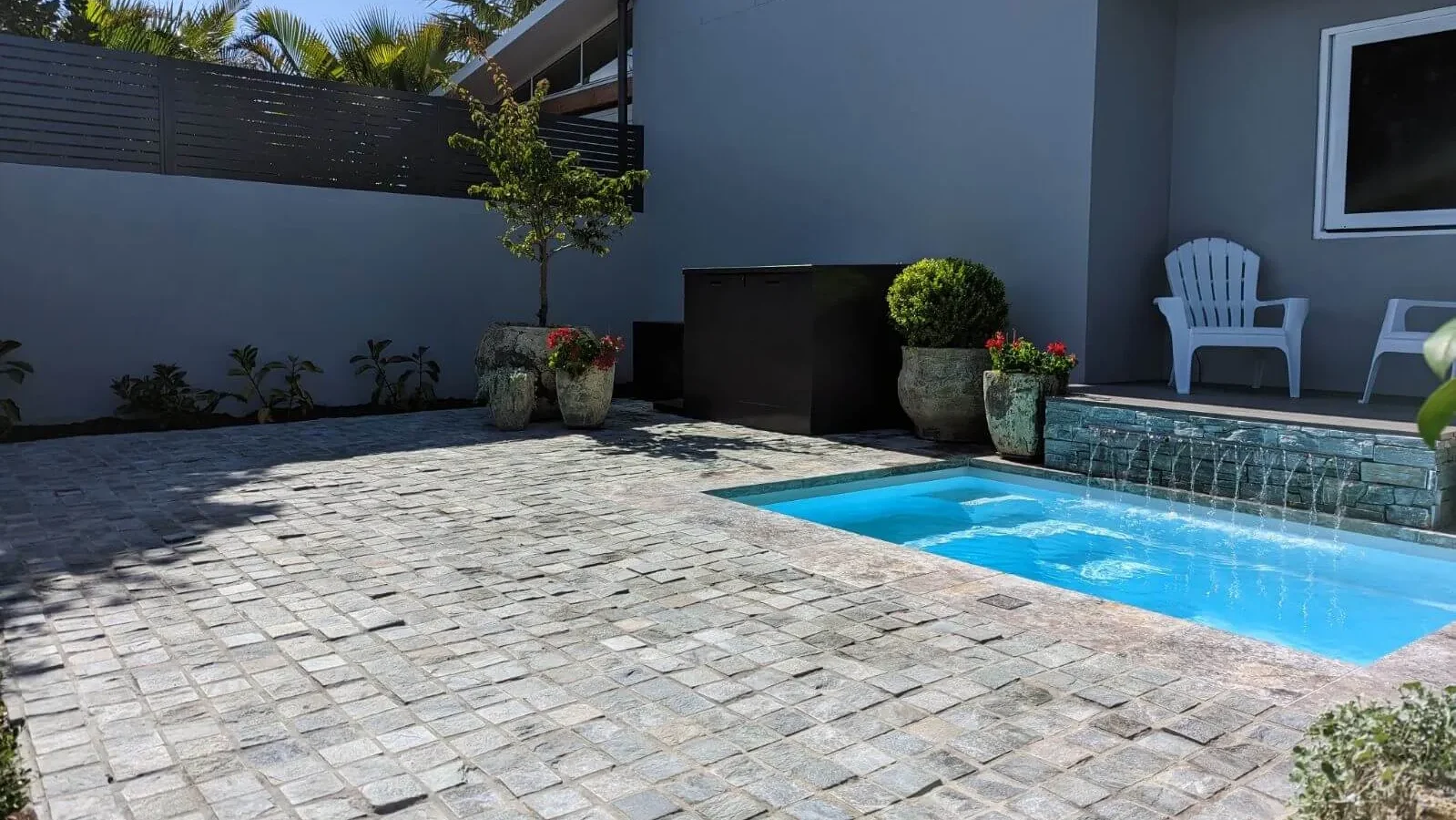 IMG LP AU Fiji Plunge 2.90 Shimmer White Vogie Pools 001 - Blacksmiths