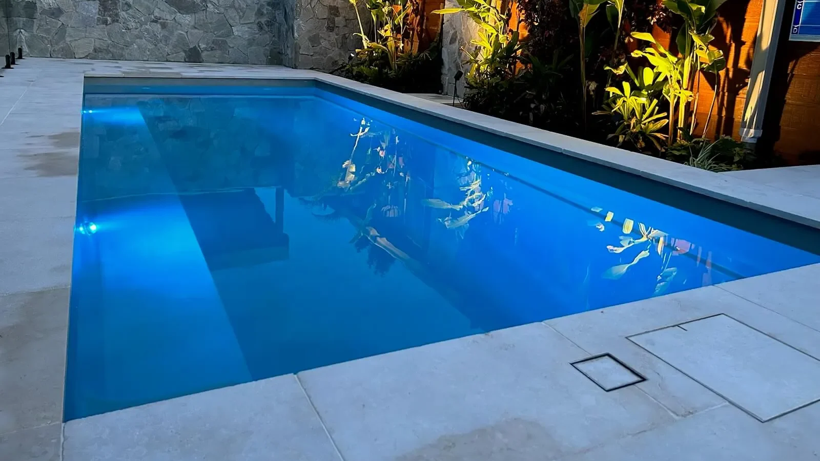 IMG LP AU Harmony 7 Silver Grey Vogue Pools 005 - Empire Bay
