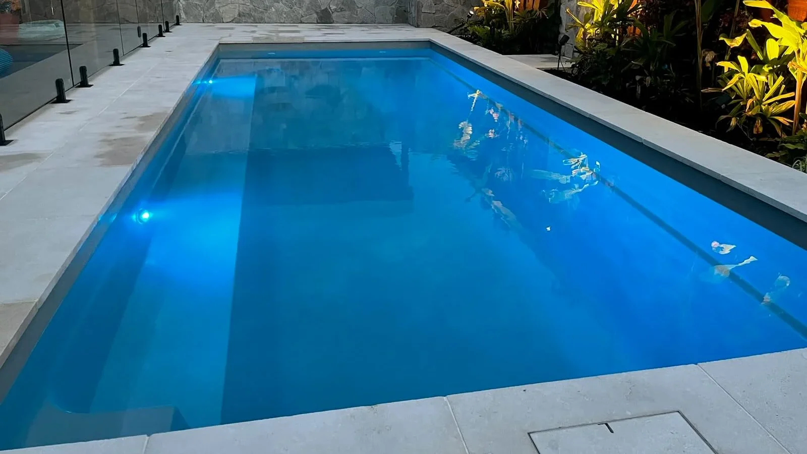IMG LP AU Harmony 7 Silver Grey Vogue Pools 009 - Empire Bay