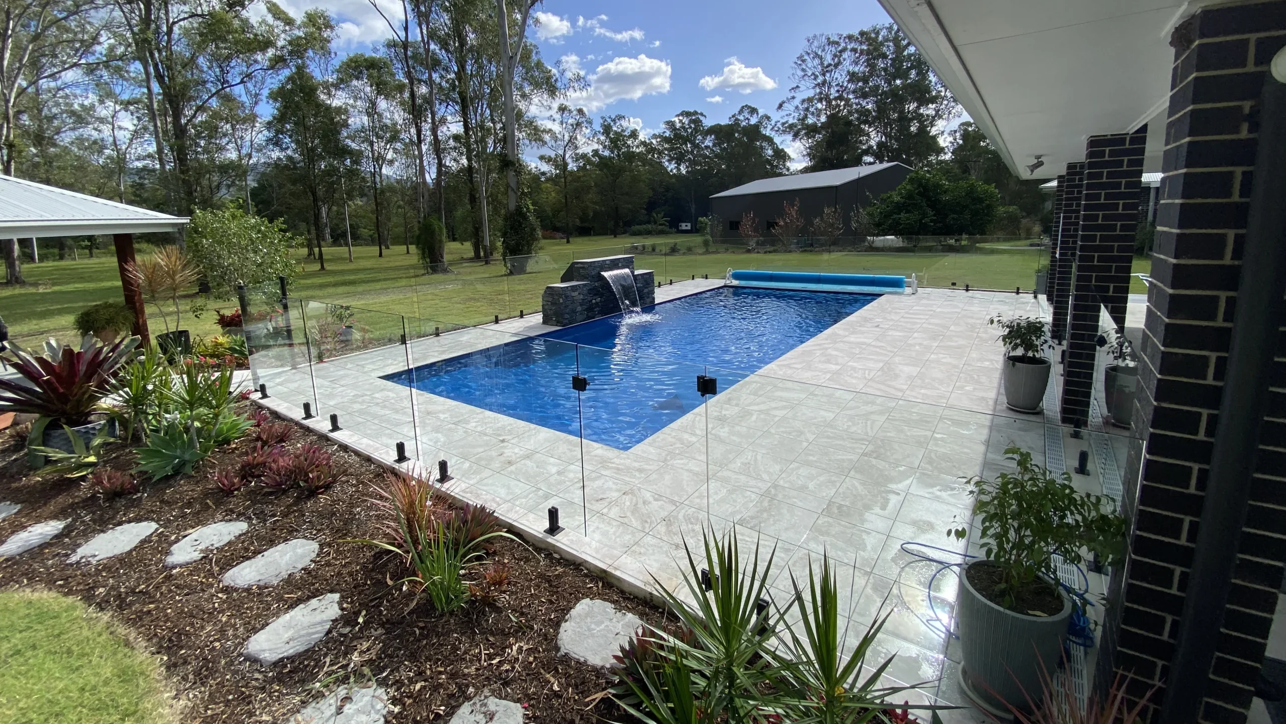 Leisure Pools The Acclaim 10.00m Sapphire Blue LP North Brisbane