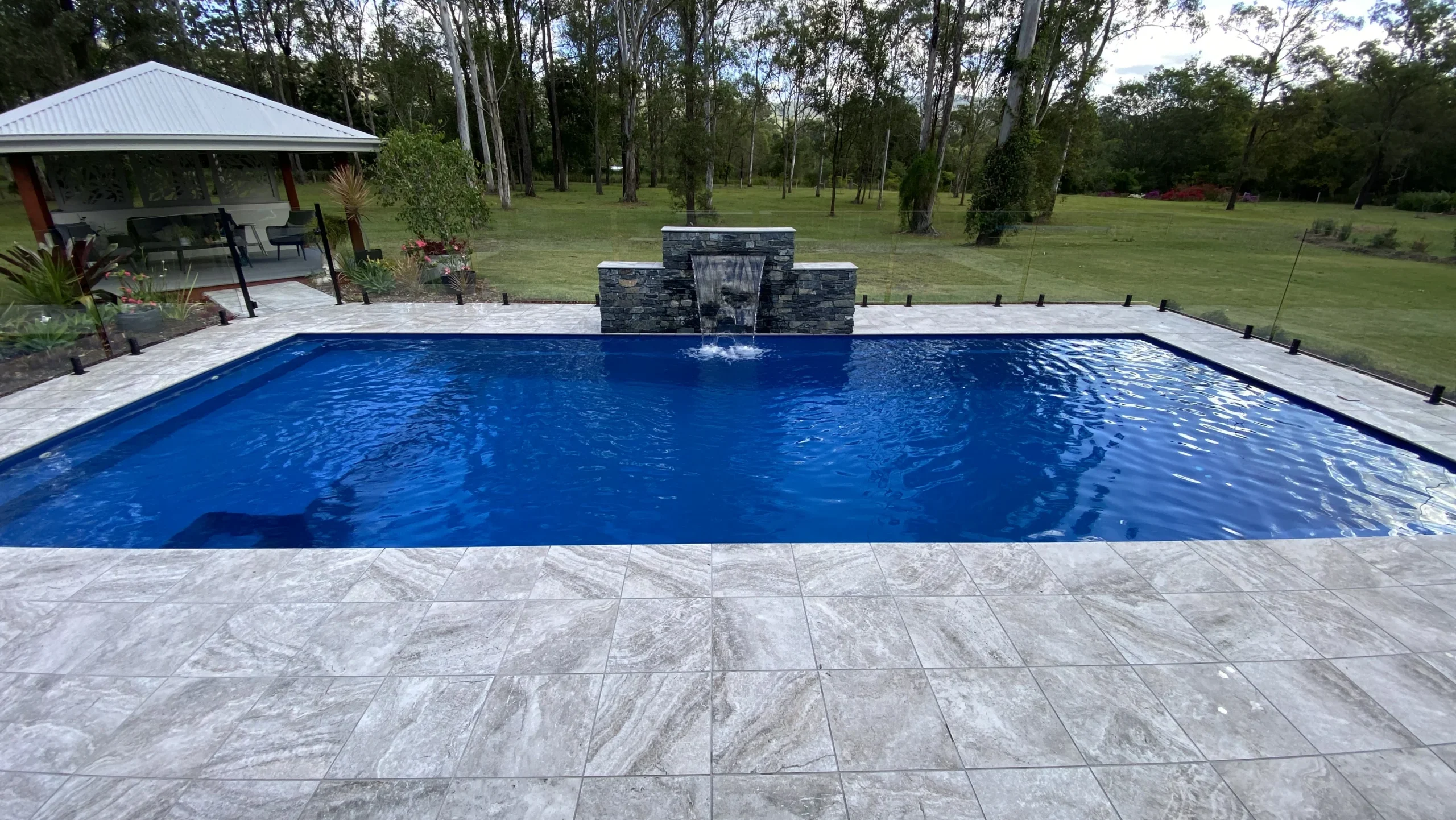Leisure Pools The Acclaim 10.00m Sapphire Blue LP North Brisbane