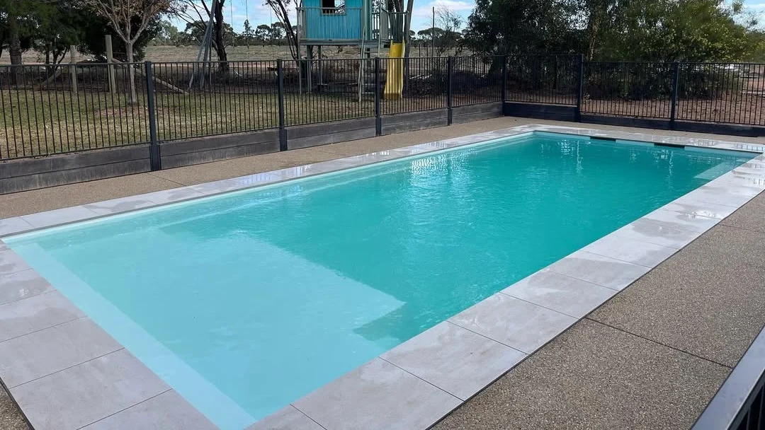 Leisure Pools The Acclaim 10.00 Shimmer White Mildura Pools