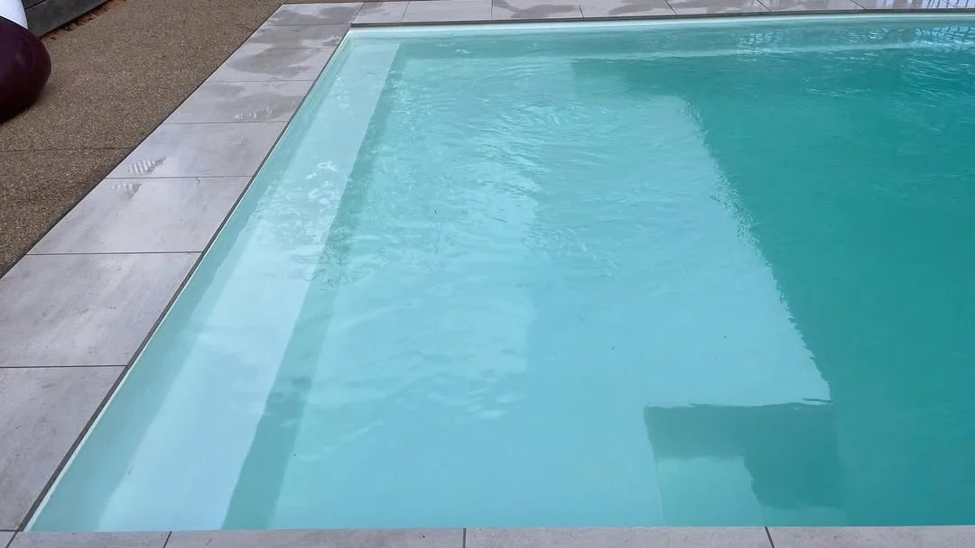 Leisure Pools The Acclaim 10.00 Shimmer White Mildura Pools
