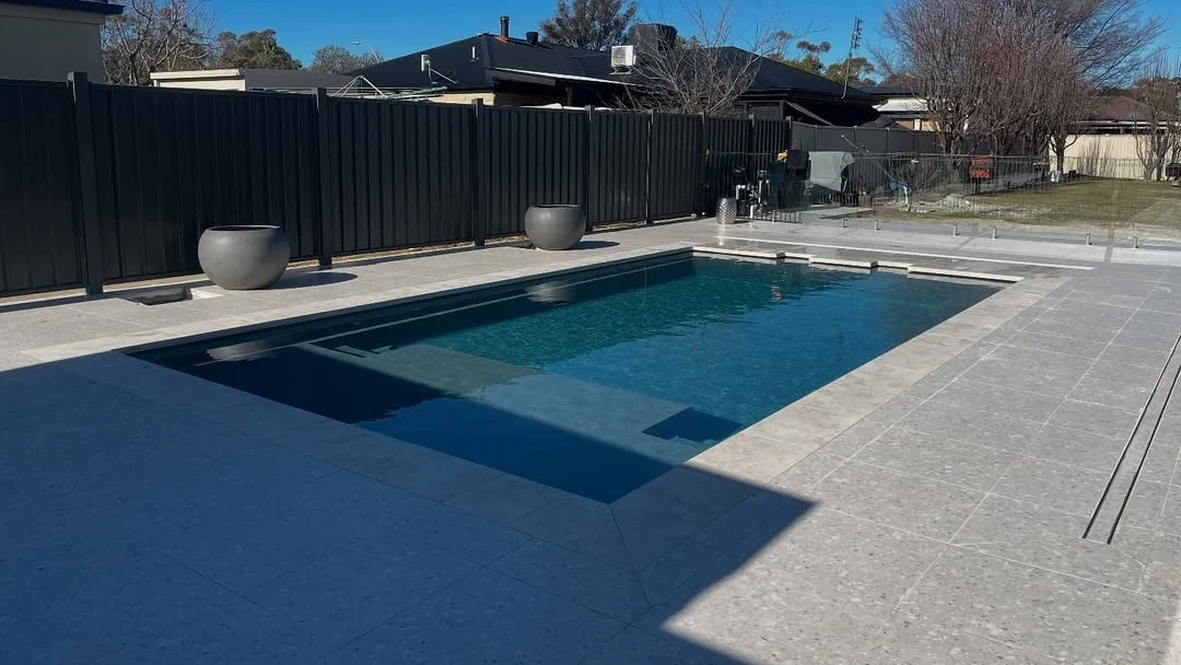 Leisure Pools the Acclaim 8.00m Graphite Grey LP Wagga Wagga