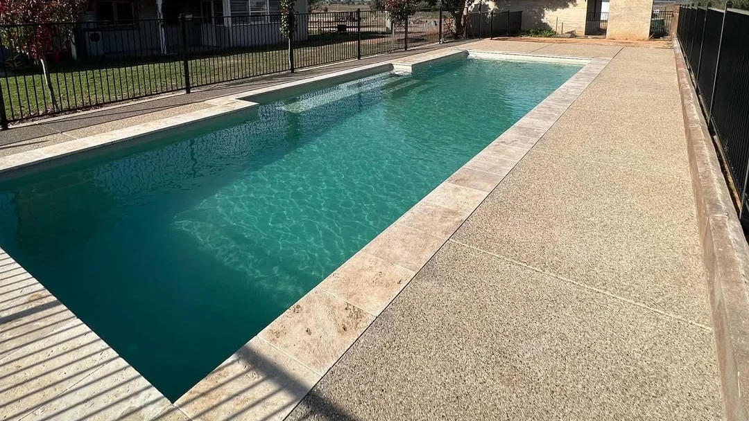 Leisure Pools The Elegance 12.00m Diamond Sand LP Wagga Wagga