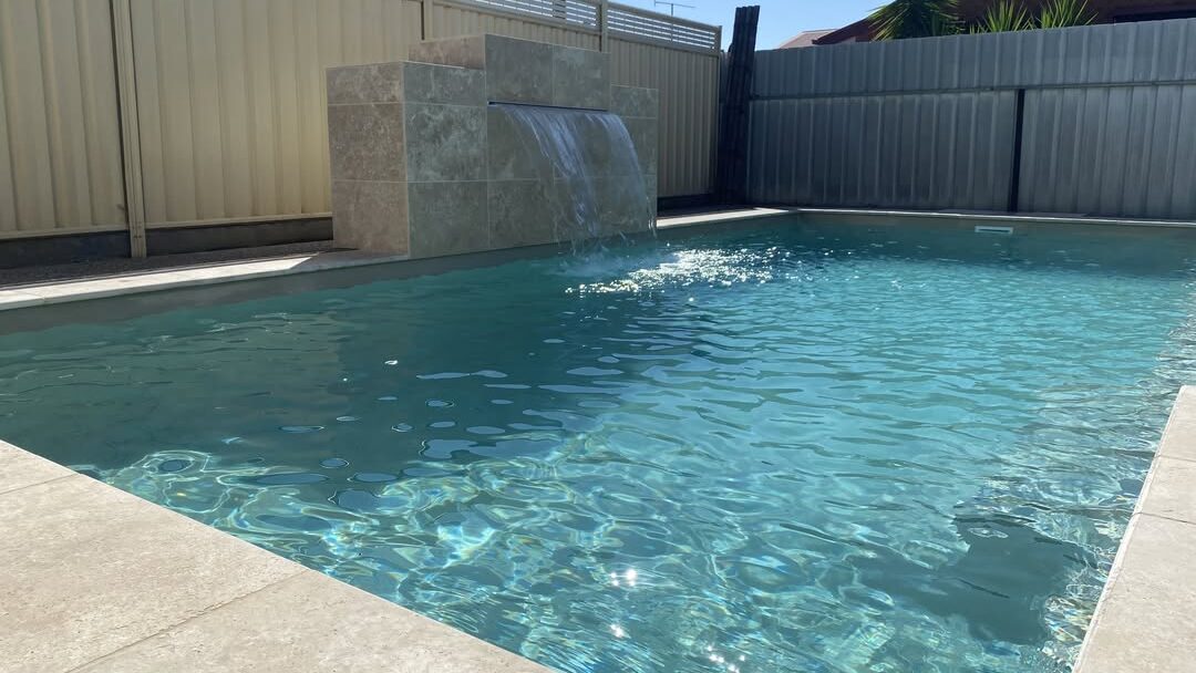 Leisure Pools The Elegance 8.00m Diamond Sand with Cascade Water Feature GV Unique Pools & Landscaping