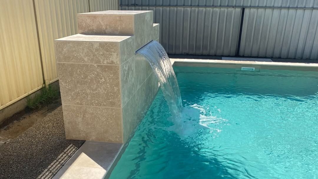 Leisure Pools The Elegance 8.00m Diamond Sand with Cascade Water Feature GV Unique Pools & Landscaping