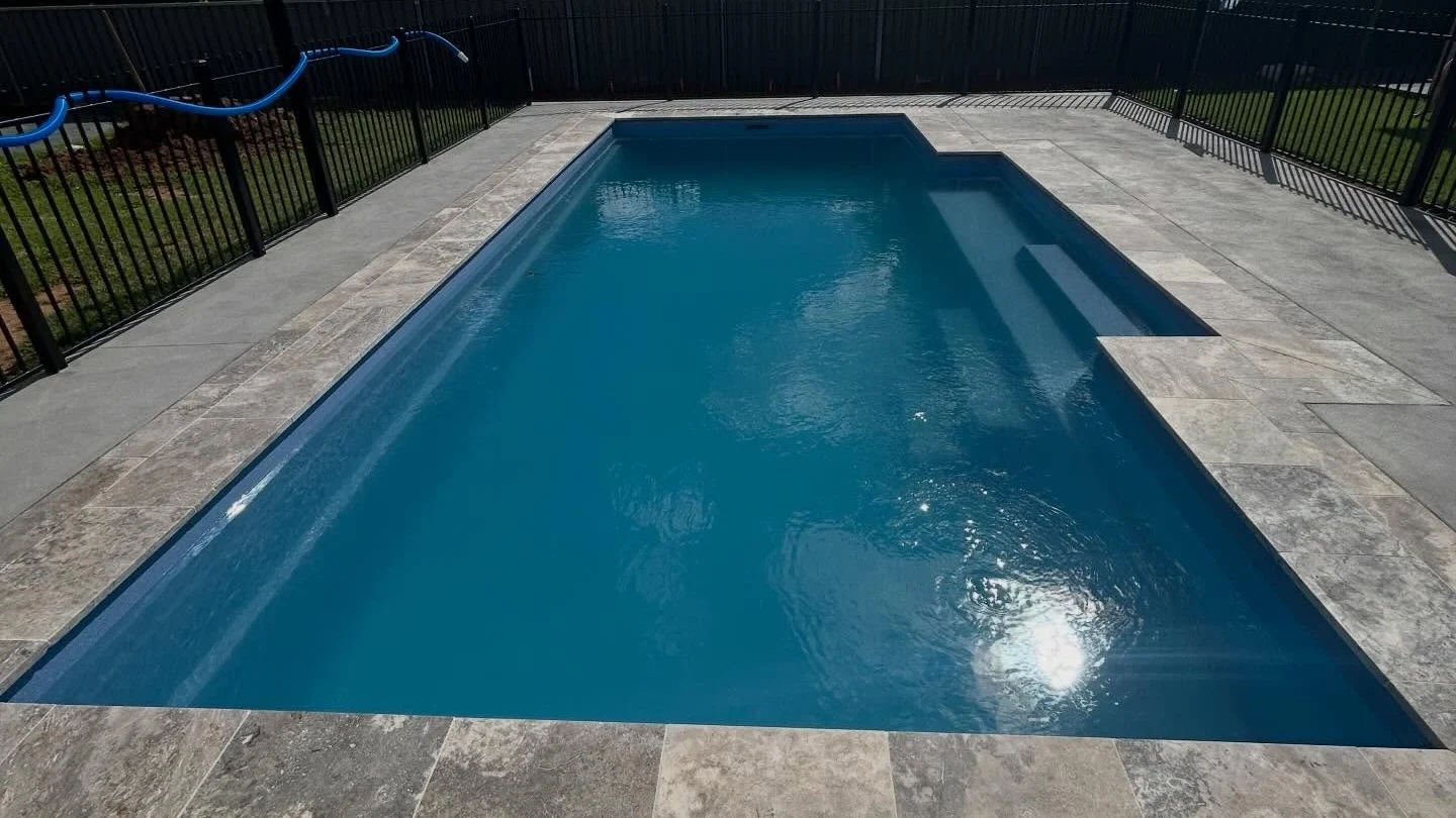 Leisure Pools The Elegance 9.00m LP Orange