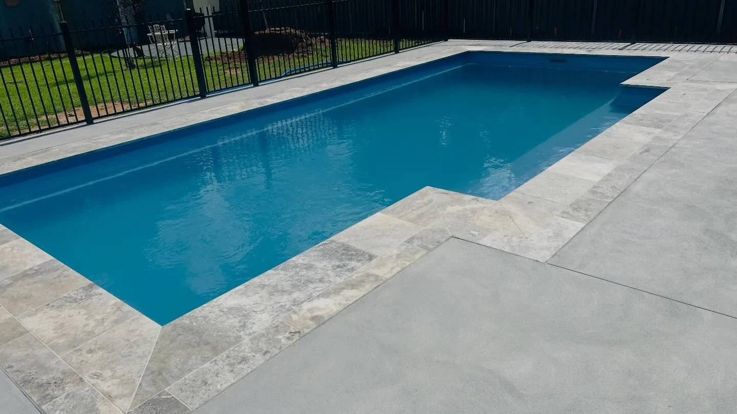 Leisure Pools The Elegance 9.00m LP Orange
