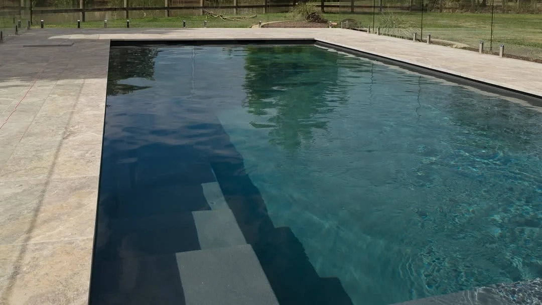 Leisure Pools The Elite 9.00m Graphite Grey GV Unique Pools & Landscaping