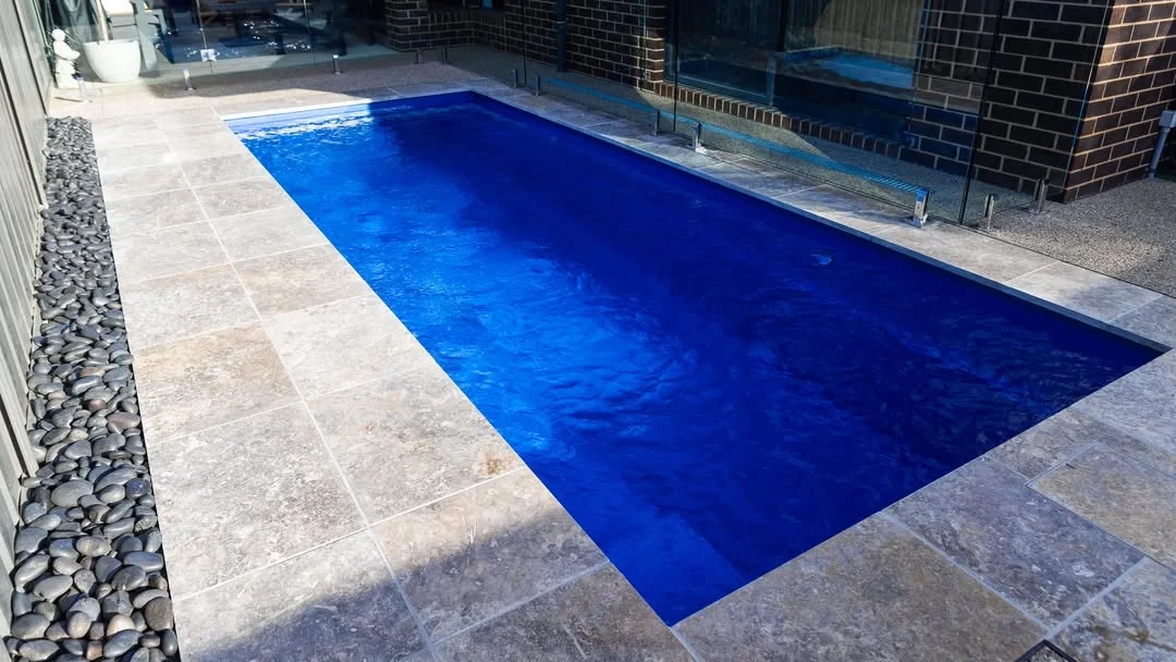 Leisure Pools The Esprit 5.70m Sapphire Blue GV Unique Pools & Landscaping