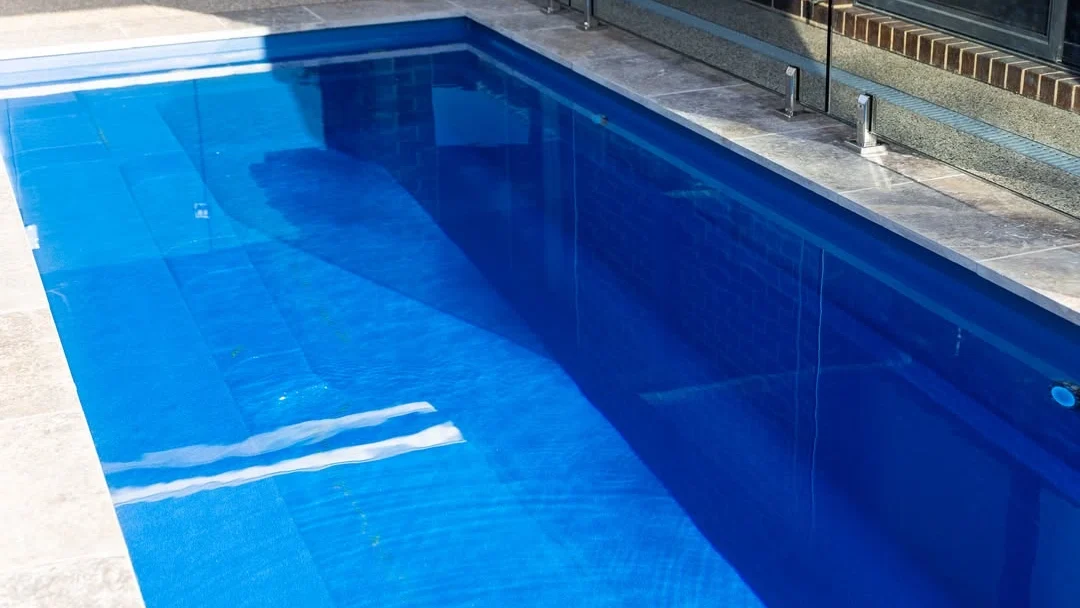 Leisure Pools The Esprit 5.70m Sapphire Blue GV Unique Pools & Landscaping