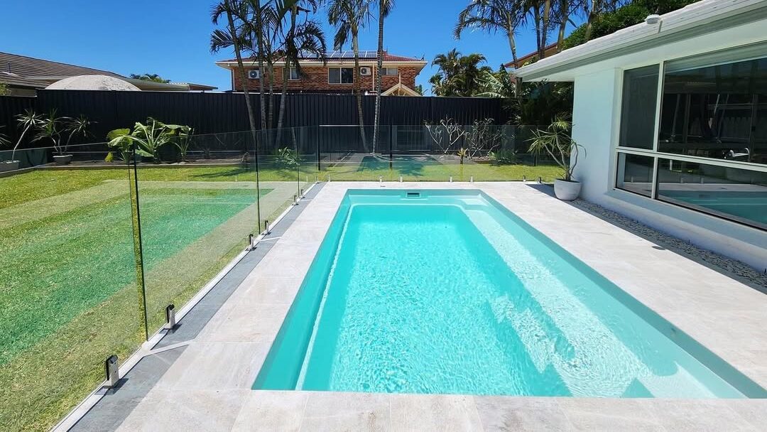 Leisure Pools The Harmony 5.00m Shimmer White Northern Rivers Pools