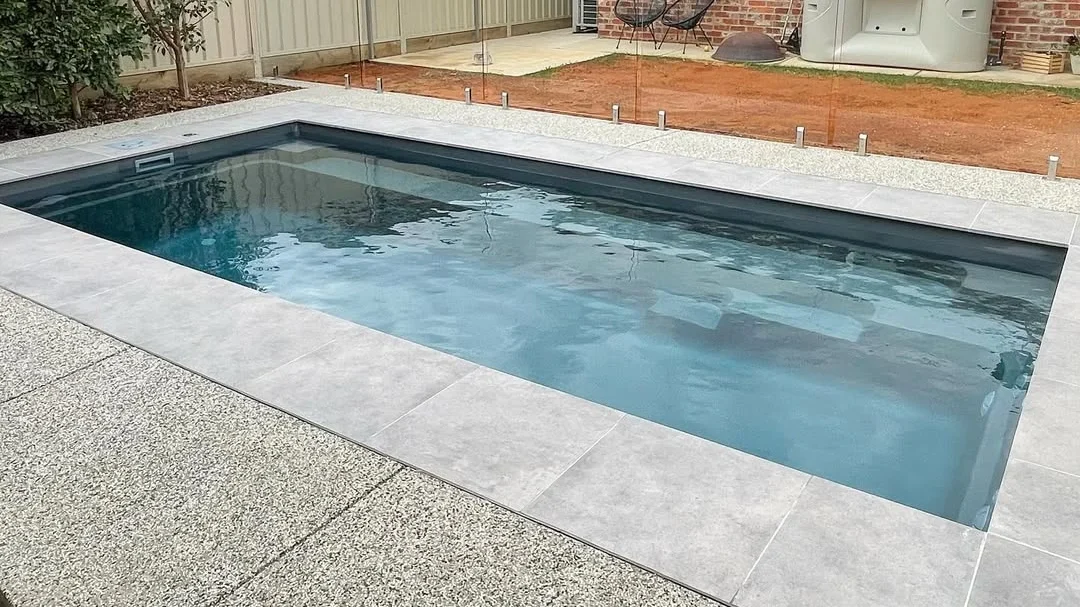 Leisure Pools The Harmony 6.00m Graphite Grey Mildura Pools