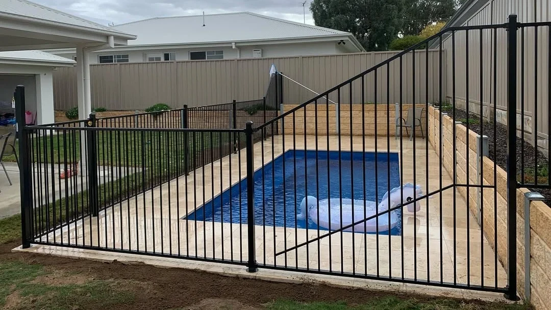 Leisure Pools The Harmony 6.00m Sapphire Blue LP Wagga Wagga