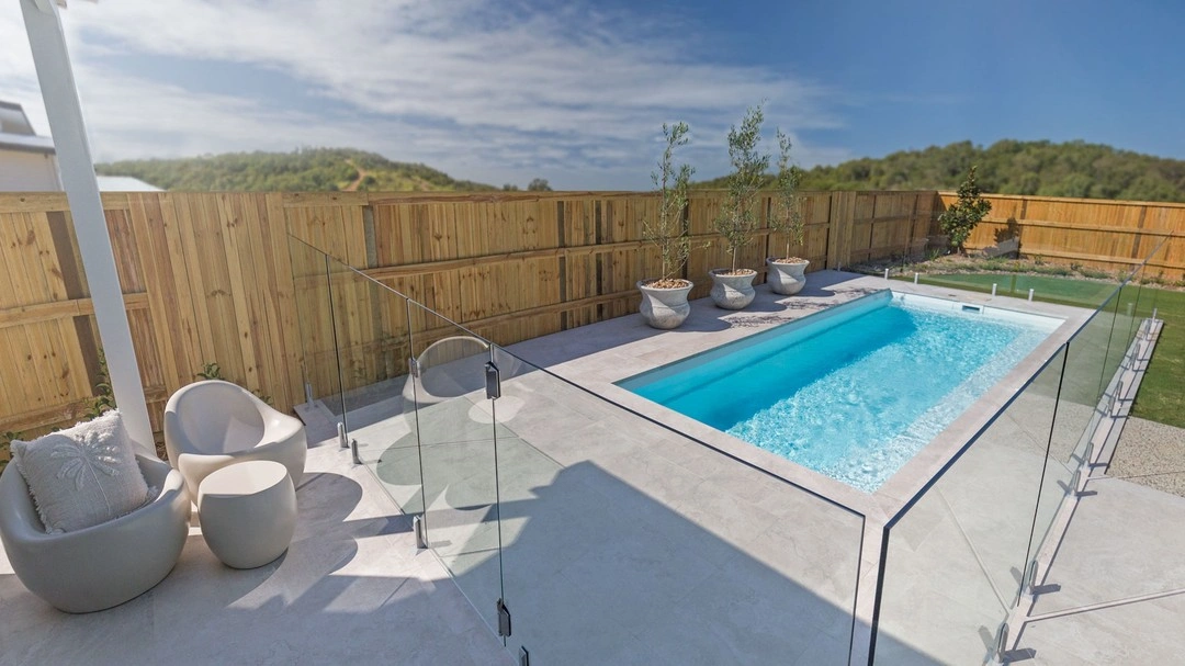 Leisure Pools The Harmony Shimmer White LP Yeppoon