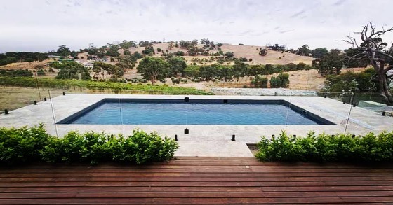 Leisure Pools The Reflection 9.00m Graphite Grey Leisure Pools Barossa Valley