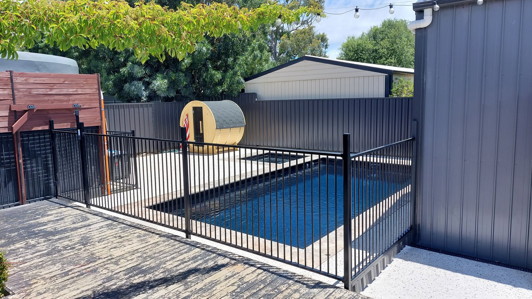 IMG LP AU Reflection & Amalfi Spa Ebony Blue LP Adelaide Metro 02_Edited